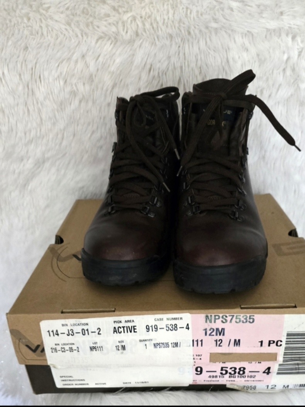 Vasque Brown Leather Men's Hiking Boots